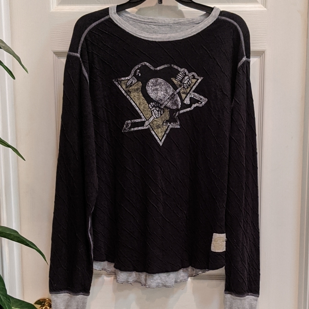 Reversible Pittsburgh Penguins Men's Thermal Top